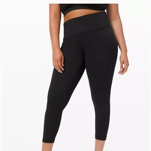 Wunder Under High-Rise Tight 25" 
Luon